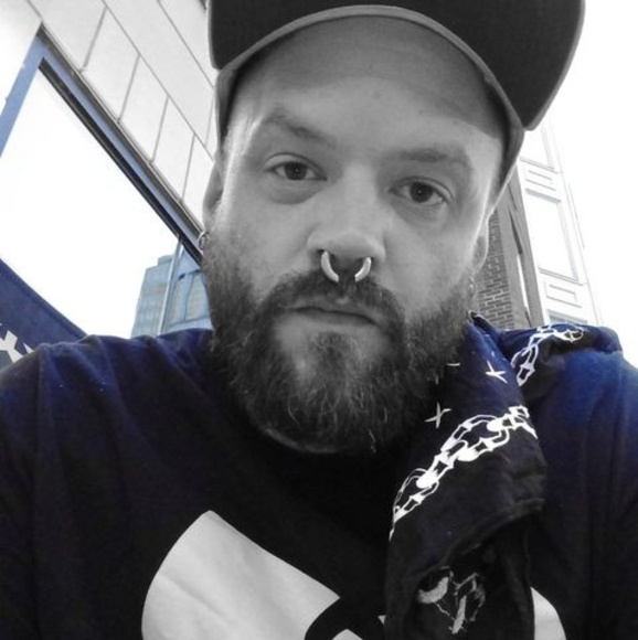 Meet your Posher, Thomas - Picture 1 of 1